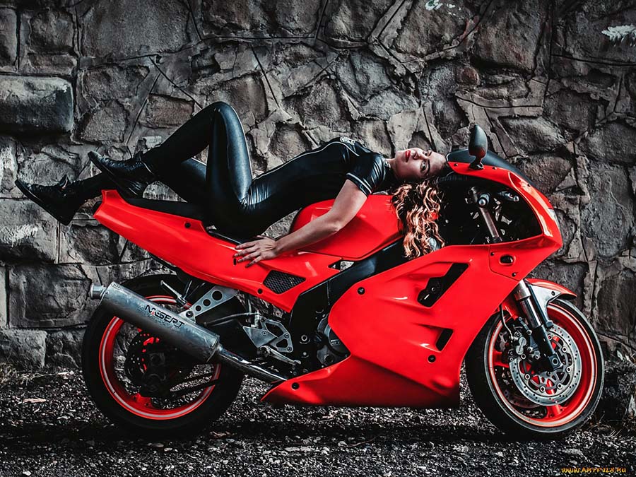 Beautiful girl Beautiful girls and motorcycles in Oklahoma City