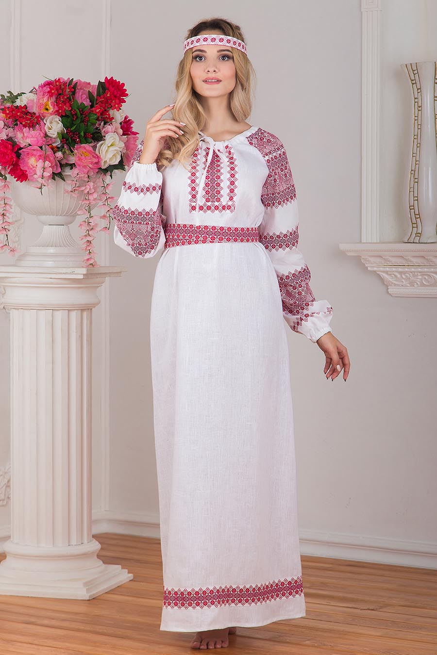 Women in Slavic costumes in Oklahoma City