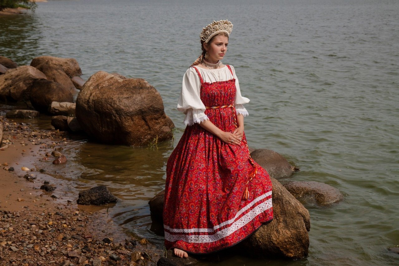 Women in Slavic costumes in Oklahoma City