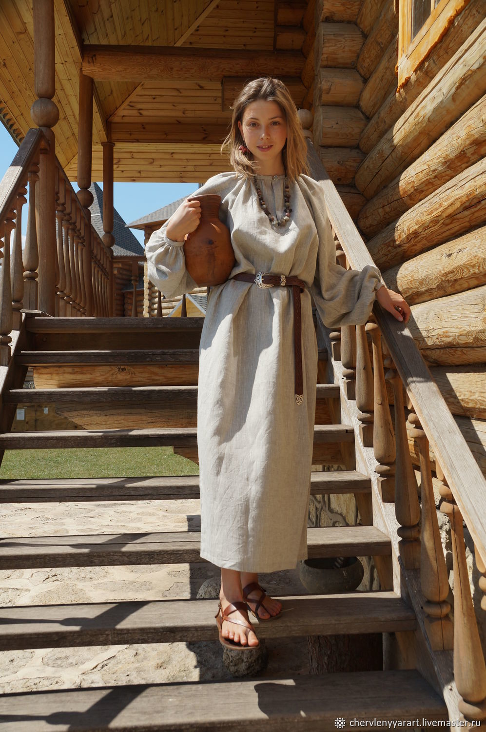 Girls in Slavic costumes in Oklahoma City