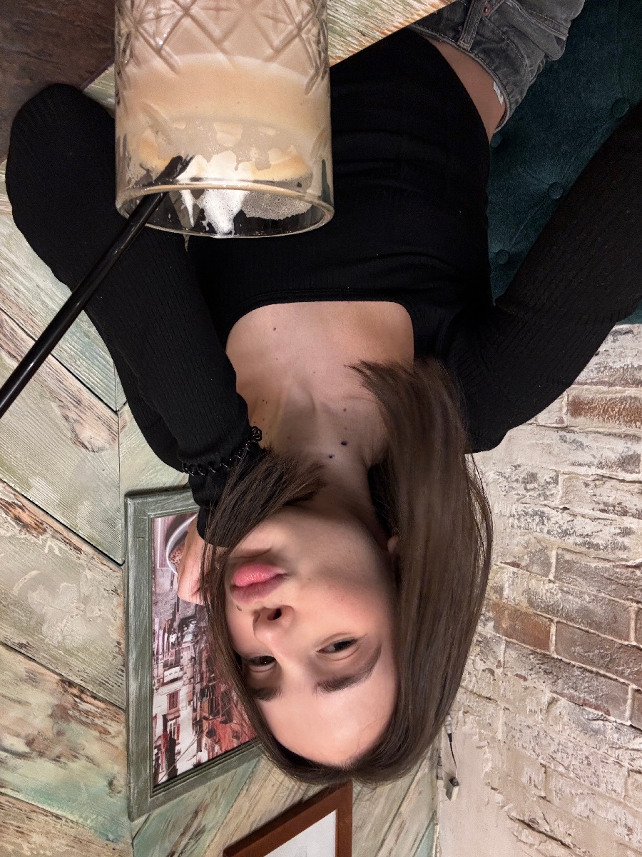 Fresh photos, fresh mood — Tina online in Oklahoma City